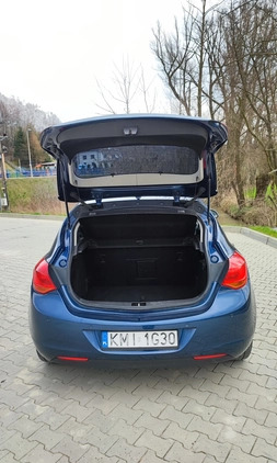 Opel Astra cena 21000 przebieg: 248365, rok produkcji 2009 z Miechów małe 211